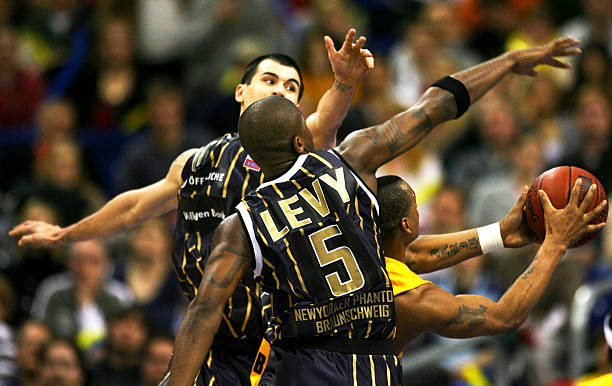 森林狼教练 森林狼教练